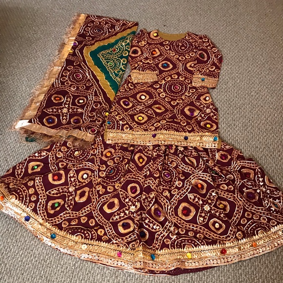 hand work dresses pakistani